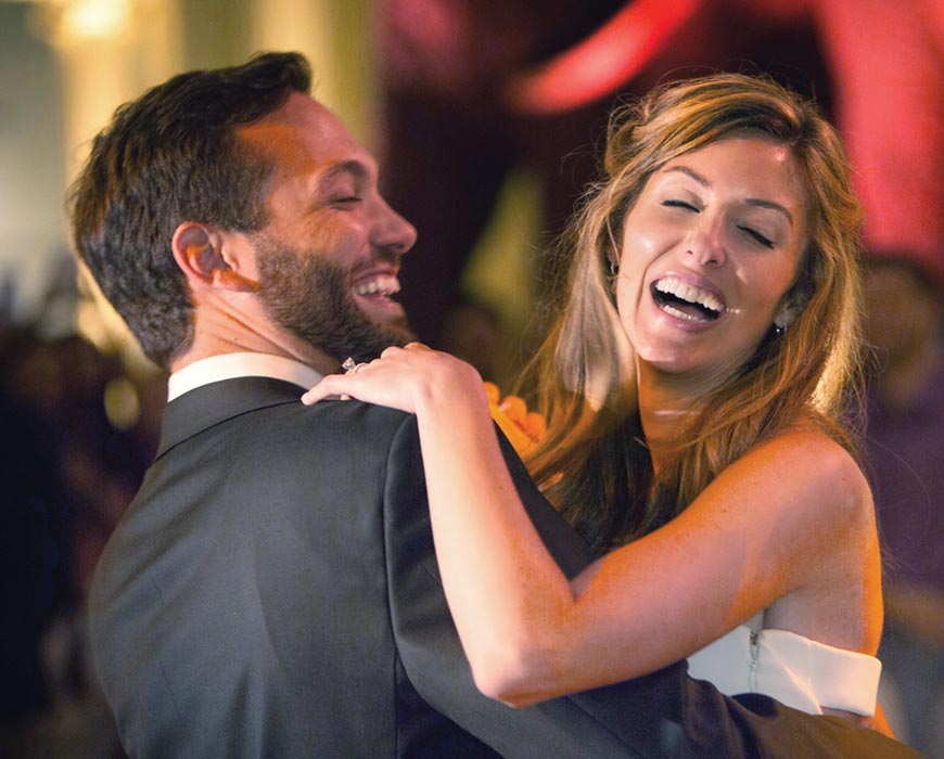 Photo of Pete and Annie Proimos on their wedding day